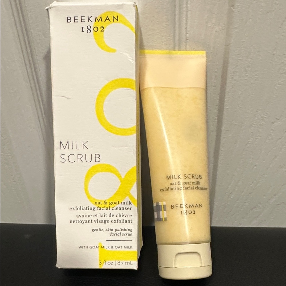 Beekman 1802 Milk Scrub Exfoliator with Yellow Accents